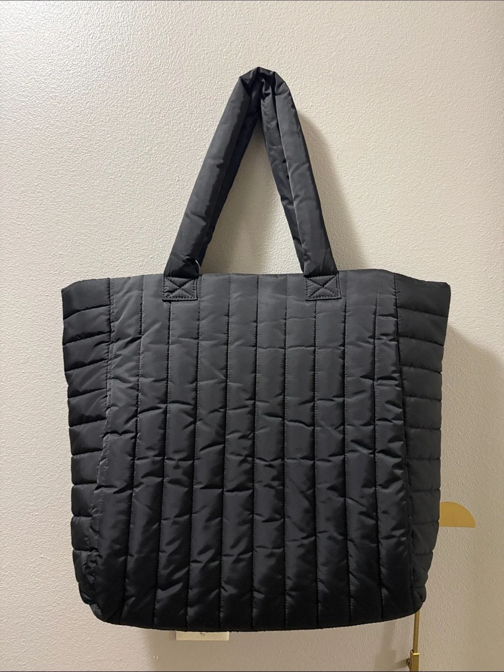 GAP Quilted Puffer Tote - Black